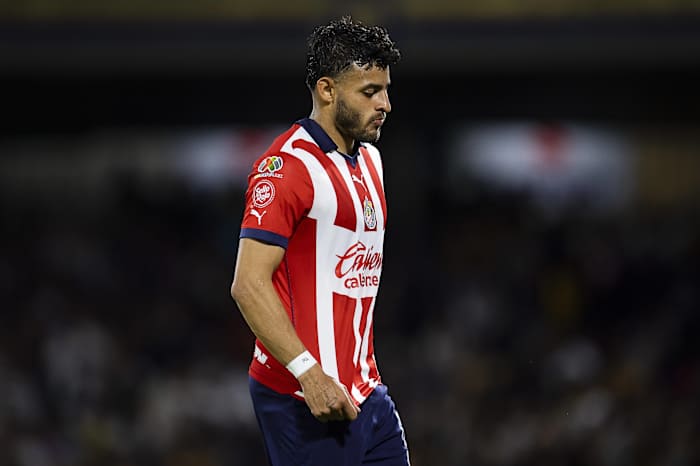Chivas de Guadalajara estarían dispuestas a hacer lo que sea para librarse de Alexis Vega.